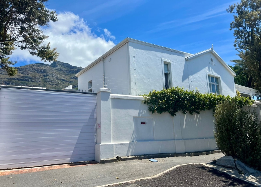 3 Bedroom Property for Sale in Woodstock Western Cape